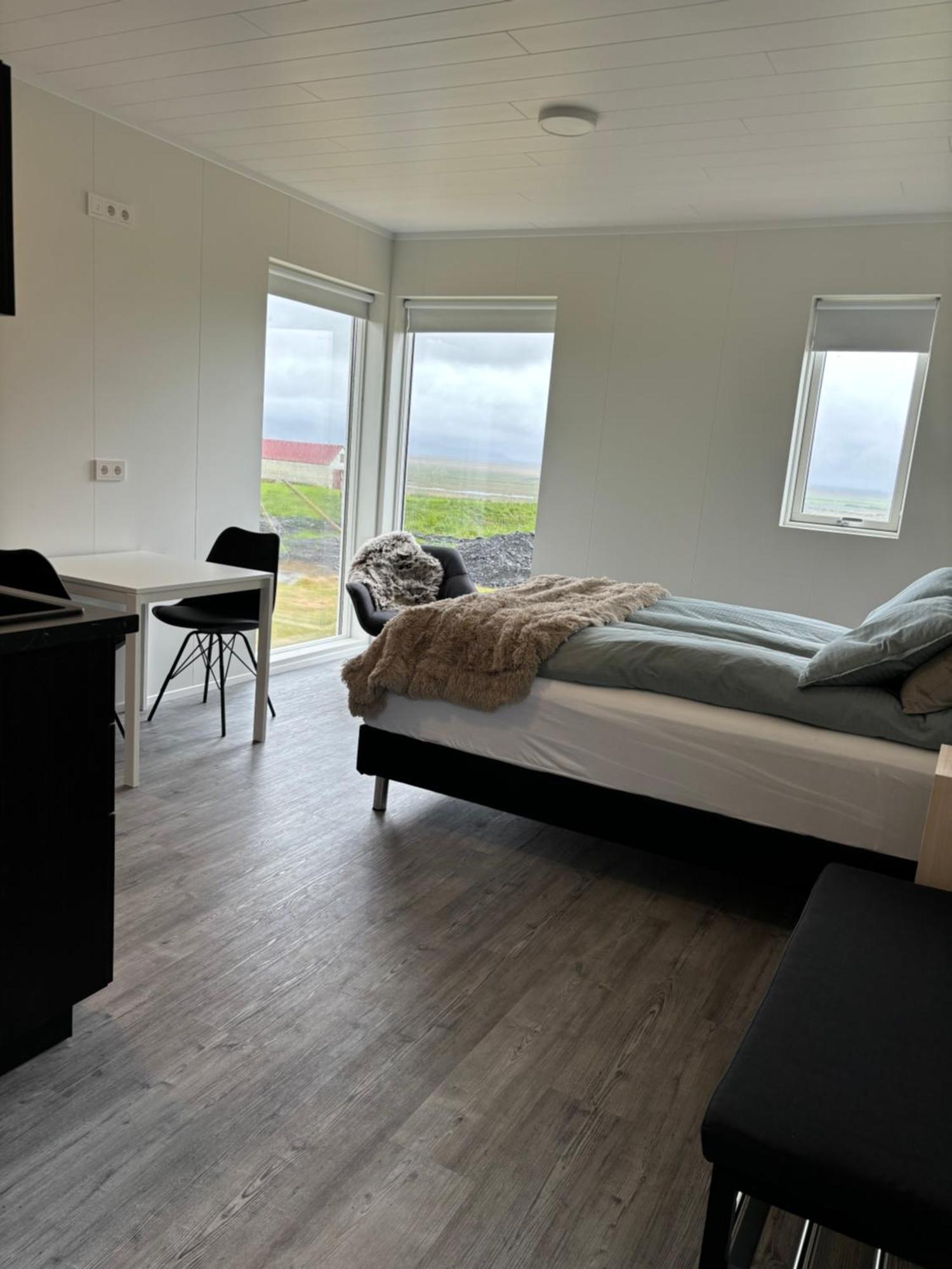 Country Cottage With Great View To The Glacier, Eyjafjallajoekull And Westman Islands Hvolsvollur Exterior photo